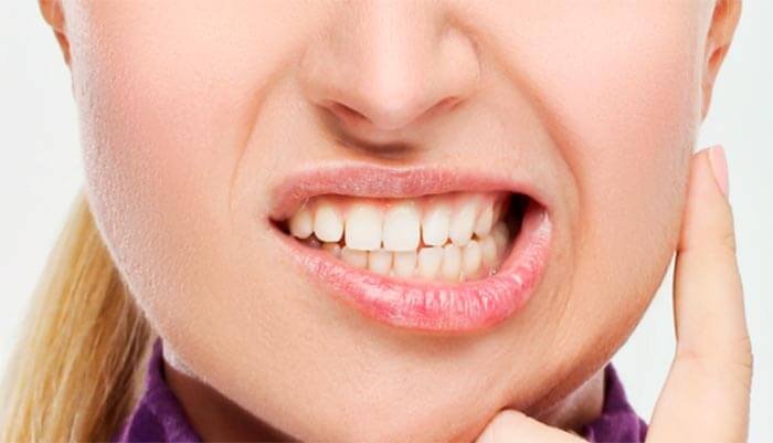 Rechinar los dientes